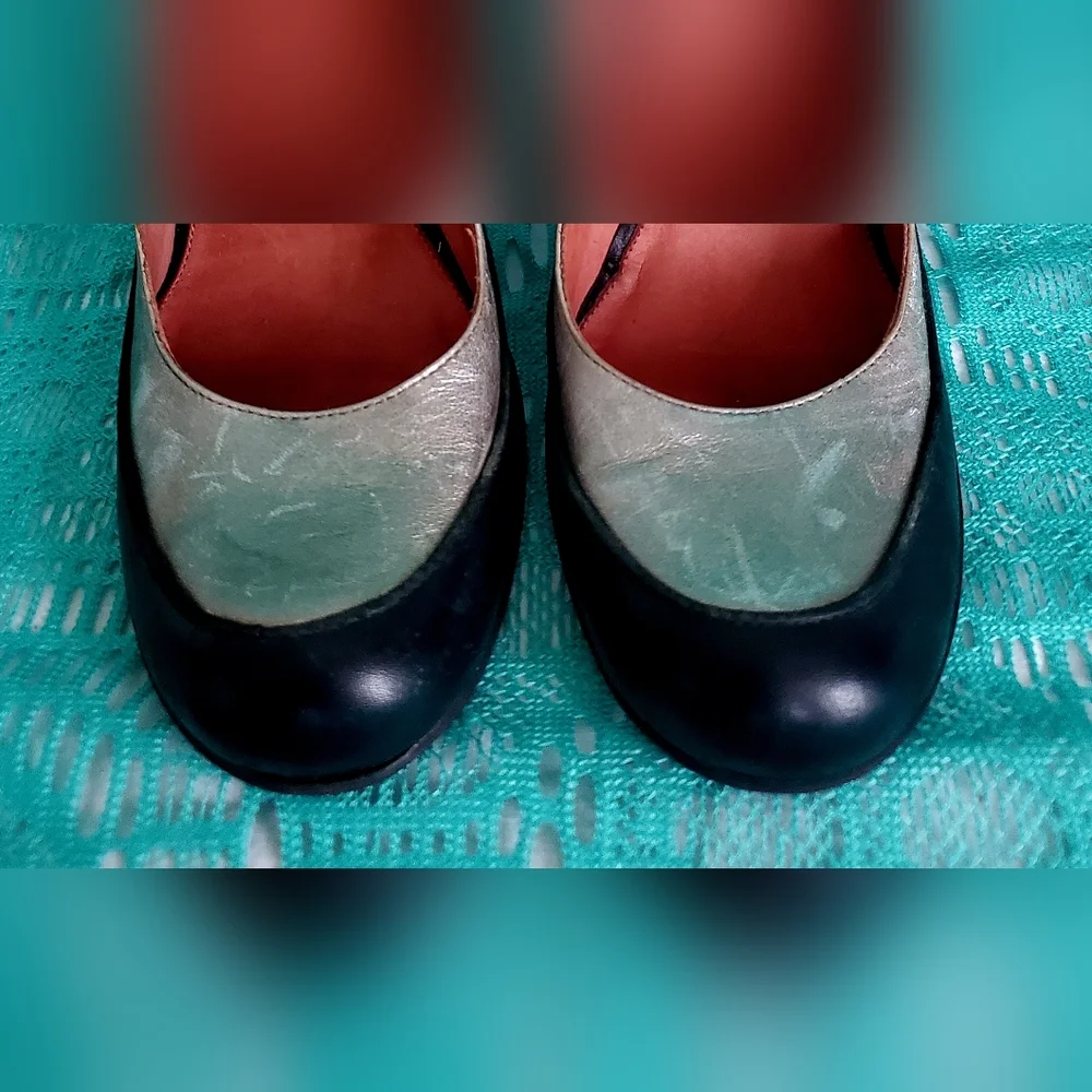 Vince Camuto Silver Black Retro Feel Heels - Picture 2 of 8